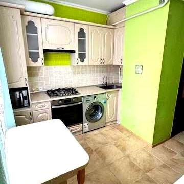Продам однокімнатну чешку по вулиці С. Колачевського