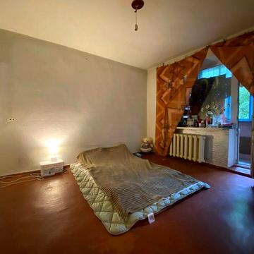 ПРОДАМ 1 кім. квартиру  р-н Київської.