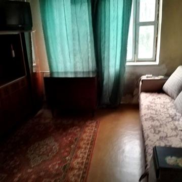 Академіка Глушкова просп., 16