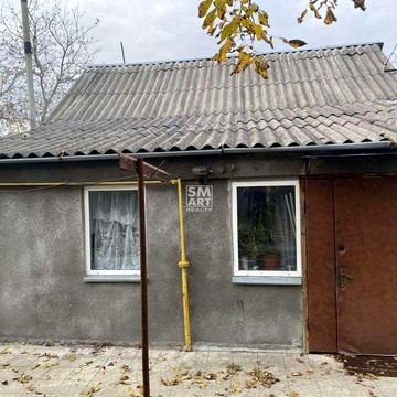 Будинок - заходь і живи. Річка. Фастів.