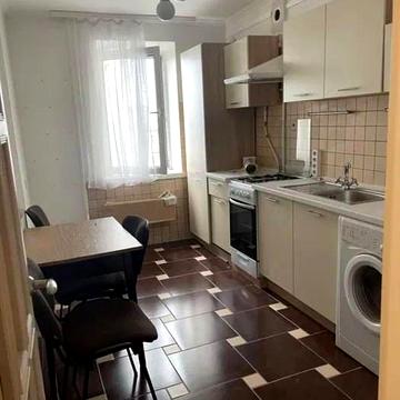 Сдам 3к квартиру Коммунар Парус