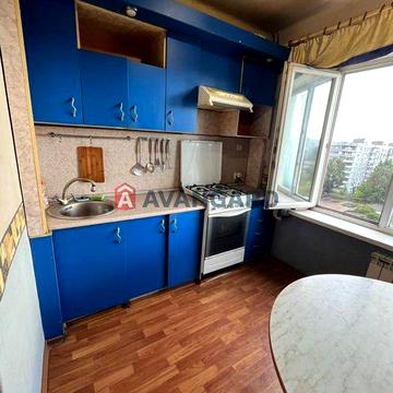 Продам 3-х квартиру по вул.Школьной (район Грязнова)