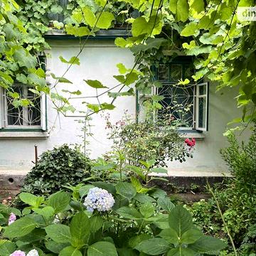 Продаж 4к Дім Петра Дорошенка вулиця
