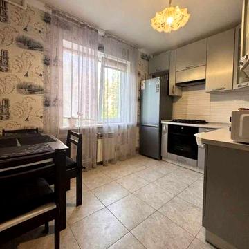 1 кім з КАП РЕМОНТОМ район ТОПОЛЯ (716306)