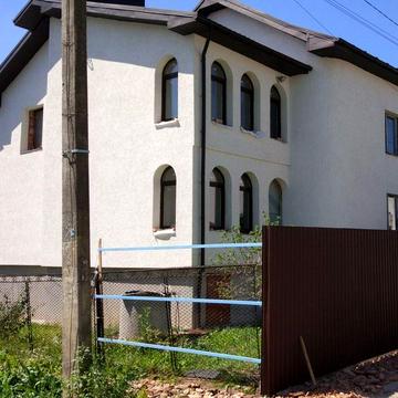 Продаж будинку в центрі с. Угринів (Івано-Франківськ)