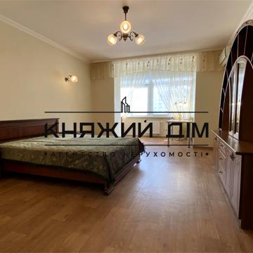 Юлії Здановської вул. (Ломоносова), 54