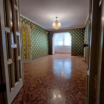 Продаж 4х кімнатної квартири, сахзавод