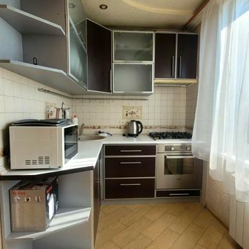 Нескорених вул. (Героїв Праці), 12