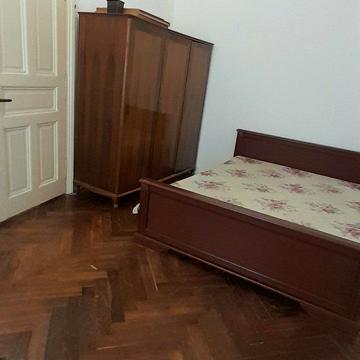 Івана Огієнка вул. (), 10