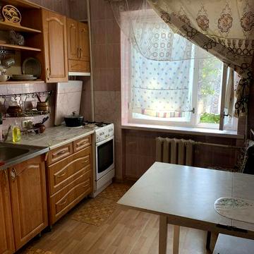 Продам 3-х комнатную квартиру р-н Победы в г. Белгород-Днестровском