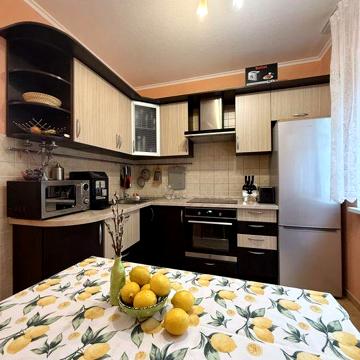 Оренда 3кім квартири, Виноградар. Пр. Европейського Союзу, 17