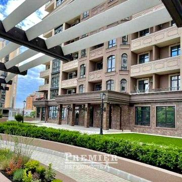 3-кімнатна квартира площею 83 м² за 110000 у.о. Прямий вид моря.