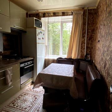 Продаж квартири на Остапа Вишні 5