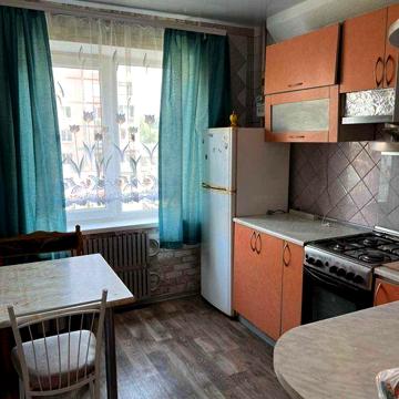 Оренда 2-кімнатної квартири, вул. Чарівна