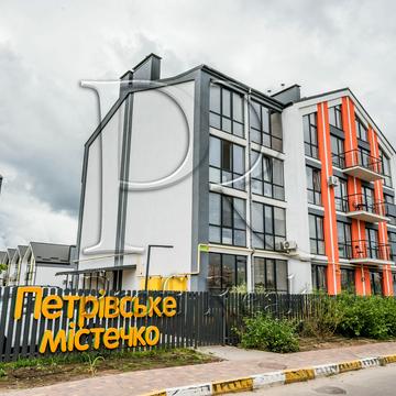 Богдана Хмельницького вул., 50