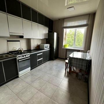 Продам 2к квартиру ХТЗ ул.Мира 52/2 ремонт