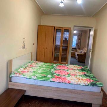 Олени Степанівни вул. (Ленінградська), 50