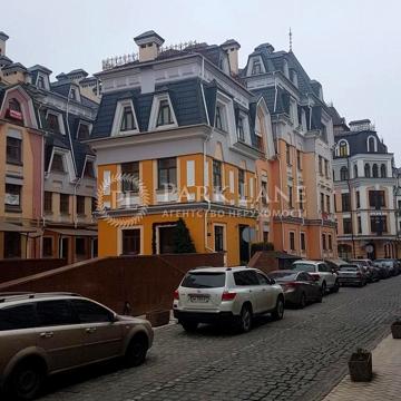 Воздвиженська вул., 14