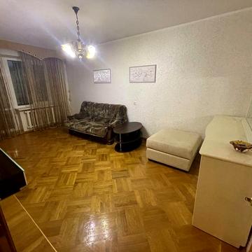 Оренда 4х кімнатної квартири