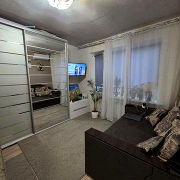 Продам 1к малосемейку на Красном Камне