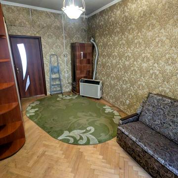 Пантелеймона Куліша вул., 4