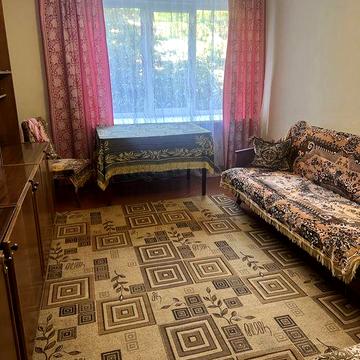 2к квартира самий центр Ощадбанк