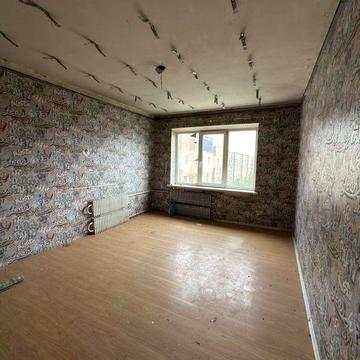 У продажу 3к квартира на проспекті Героів 32