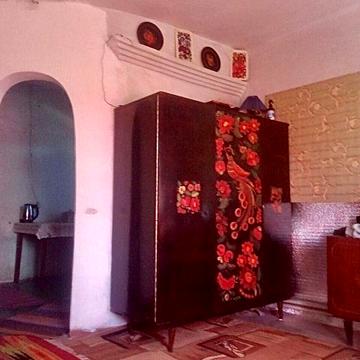 Продаю власний будинок з меблями 50 м2.Ділянка 13 соток.6800 $.