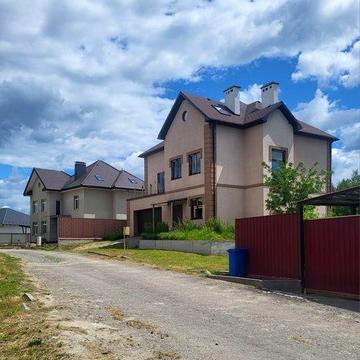 ЖК Grand Villas (Гранд Віллас) будинок з ділянкою 20 соток.