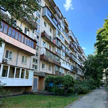 Однакомнатная Шалом Алейхема продам