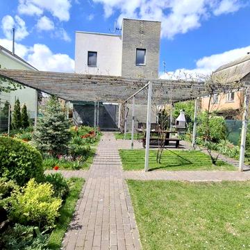 Оренда дачі в Українці на березі Стугни