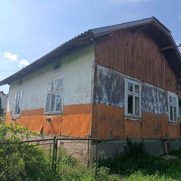 Продаж будинку в рихтичах
