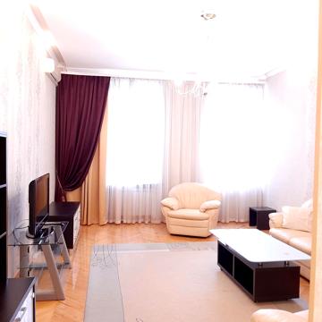 Шота Руставелі вул., 40