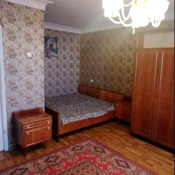 Поділ. Провулок Рибальській , здається в довготривалу оренду квартира