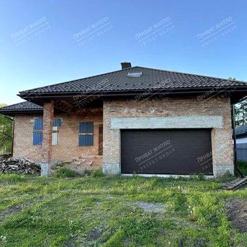 Продаж нового будинку на Яківцях