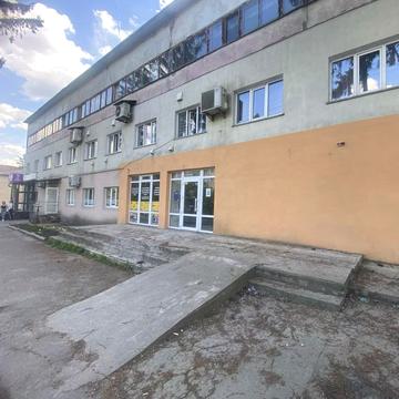 Тернопільська вул., 10
