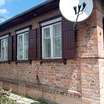Здам будинок в оренду на Шекерогринівській із госпбудівлями та городом