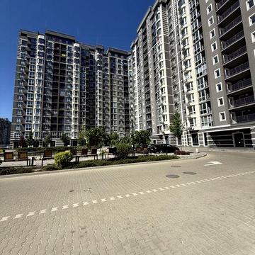 Продаж просторої трикімнатної квартири в ЖК Гранд Бурже ЖК Гранд Бурже