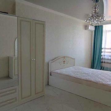 Сдам 2 ком.квартиру  ЖК. Дмитриевский  ул. Жаботинского 56-а 12000 грн