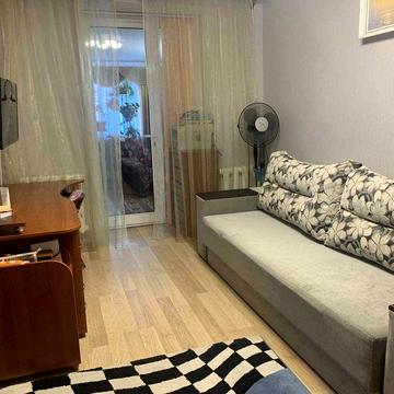 4 квартира на Бочарова. Свой палисадник, отдельный вход