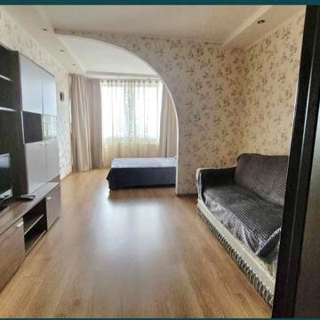 Вишгородська вул., 45