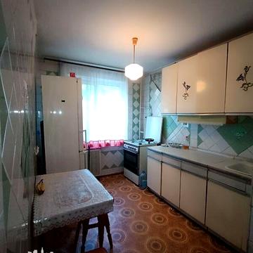 Продаж 3к Квартира Андрія Первозванного вулиця