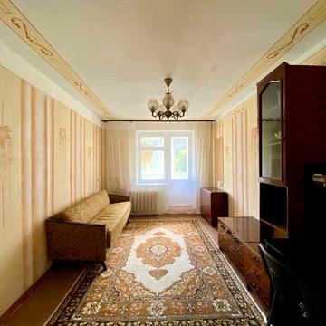 Продаж двокімнатної квартири  в центрі