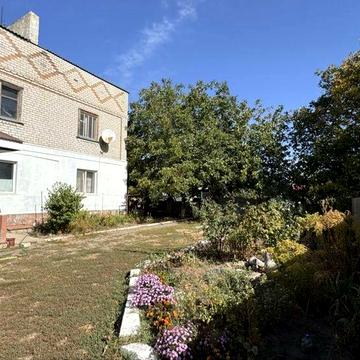 Продам будинок 340 м2 в Знамянці.