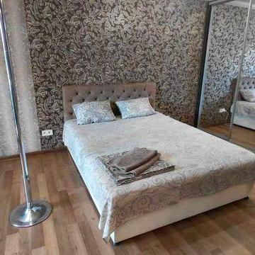 1-к кв ЗНОВУ АКТУАЛЬНА пр Б.Хлельницького МОЖЛИВА оренда на 1 МІСЯЦЬ