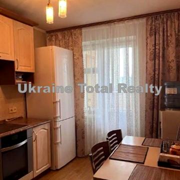 Леся Курбаса просп., 3-В