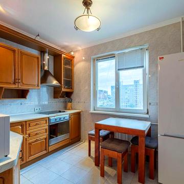 Продам 2 кім, Татарський провулок 8, Шевченківський район, Лукянівка!