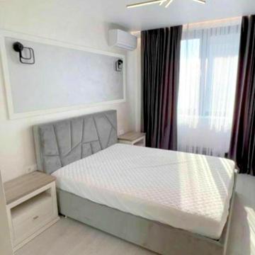 Антоновича вул. (Горького), 74
