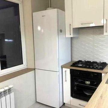 Продам 1 к на ХТЗ в высотном доме