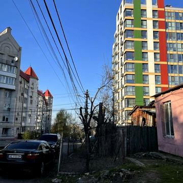 Троїцька вул. (Червона), 41